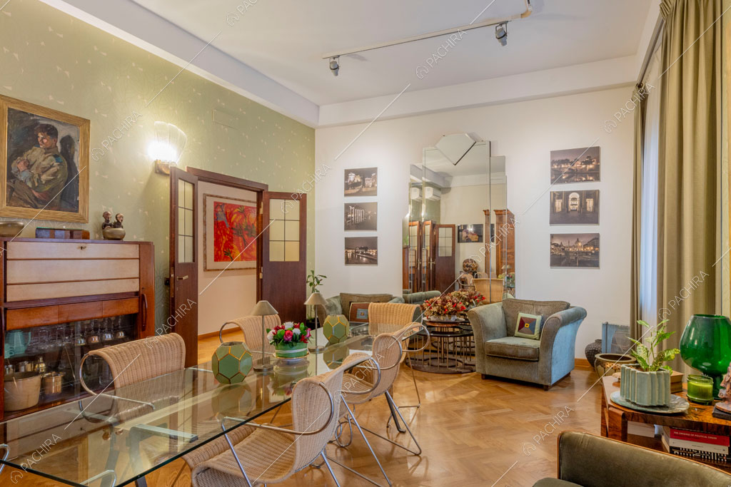 Sala da pranzo dell'appartamento Yalu, location in stile contemporaneo a Roma