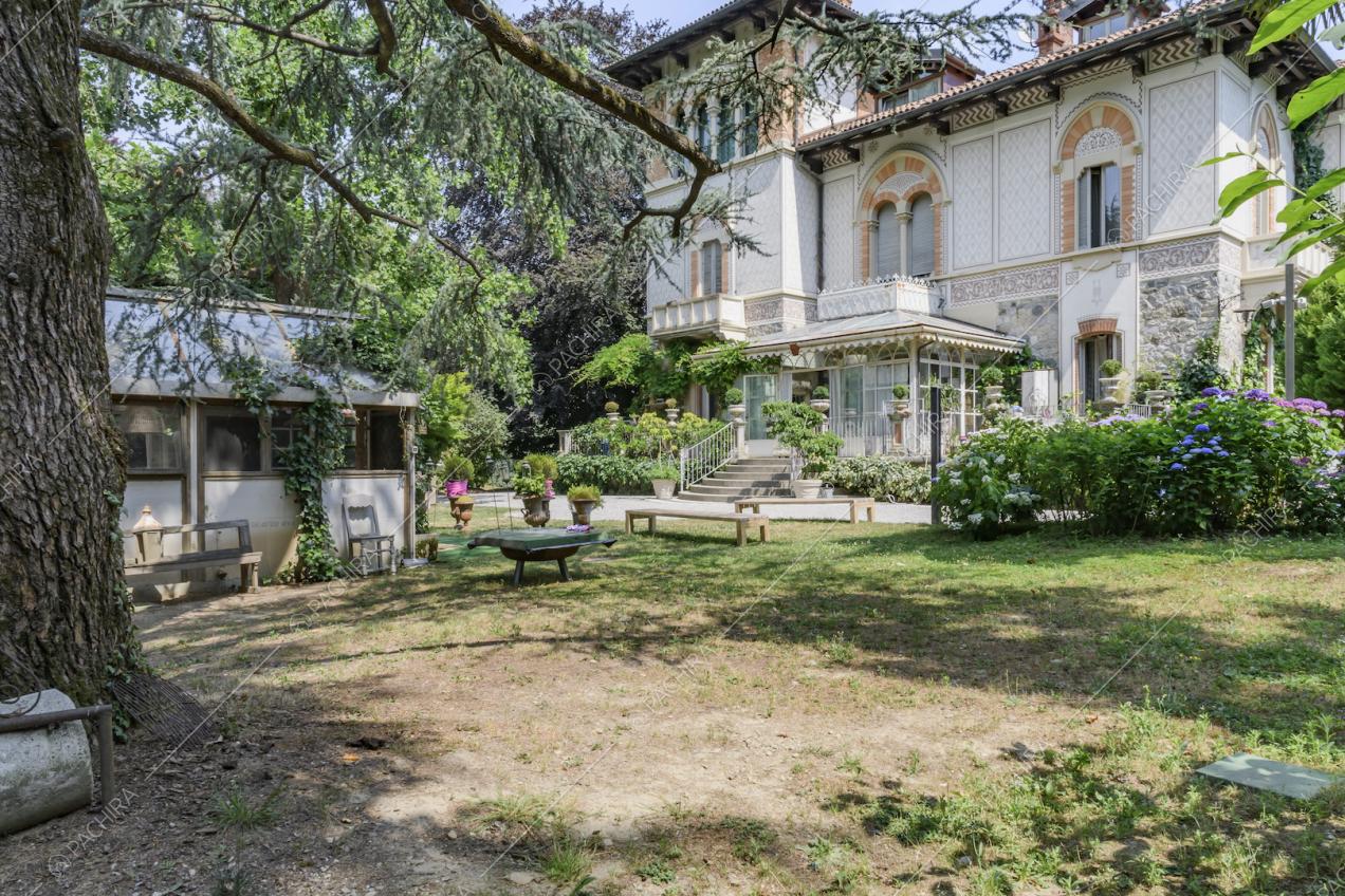 51Location vaniglia villa lecco.jpg