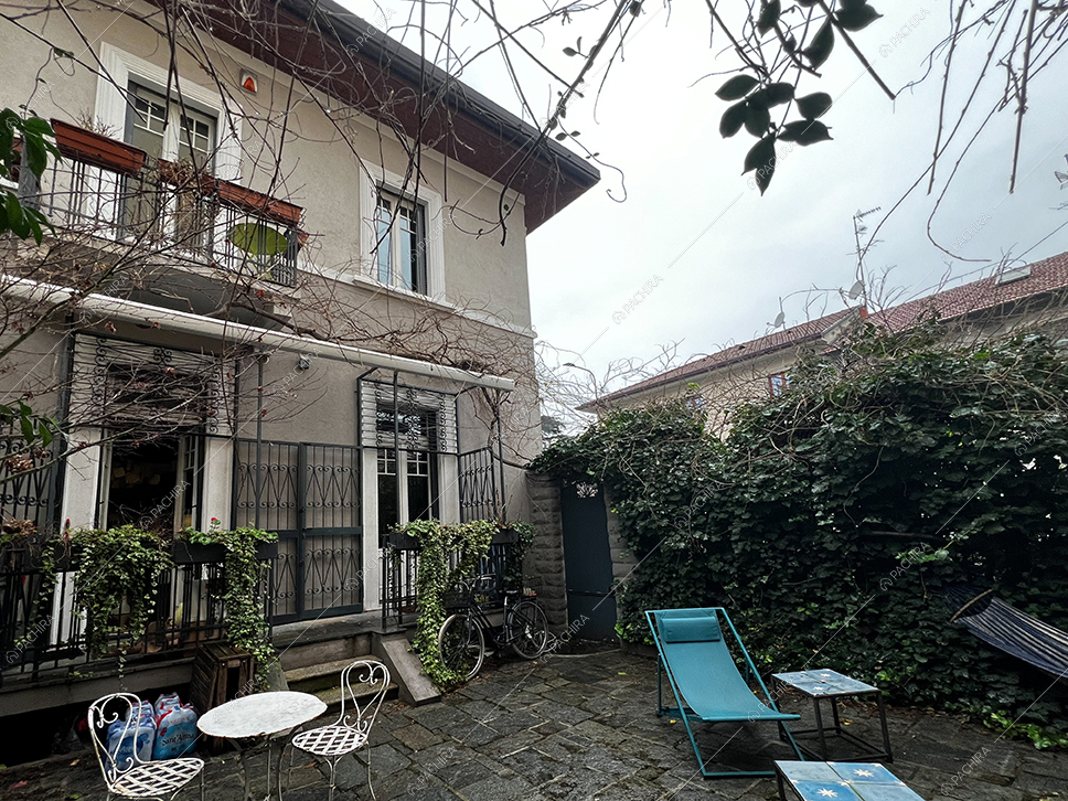 Cortile della villa Corallo, location in stile liberty a Milano