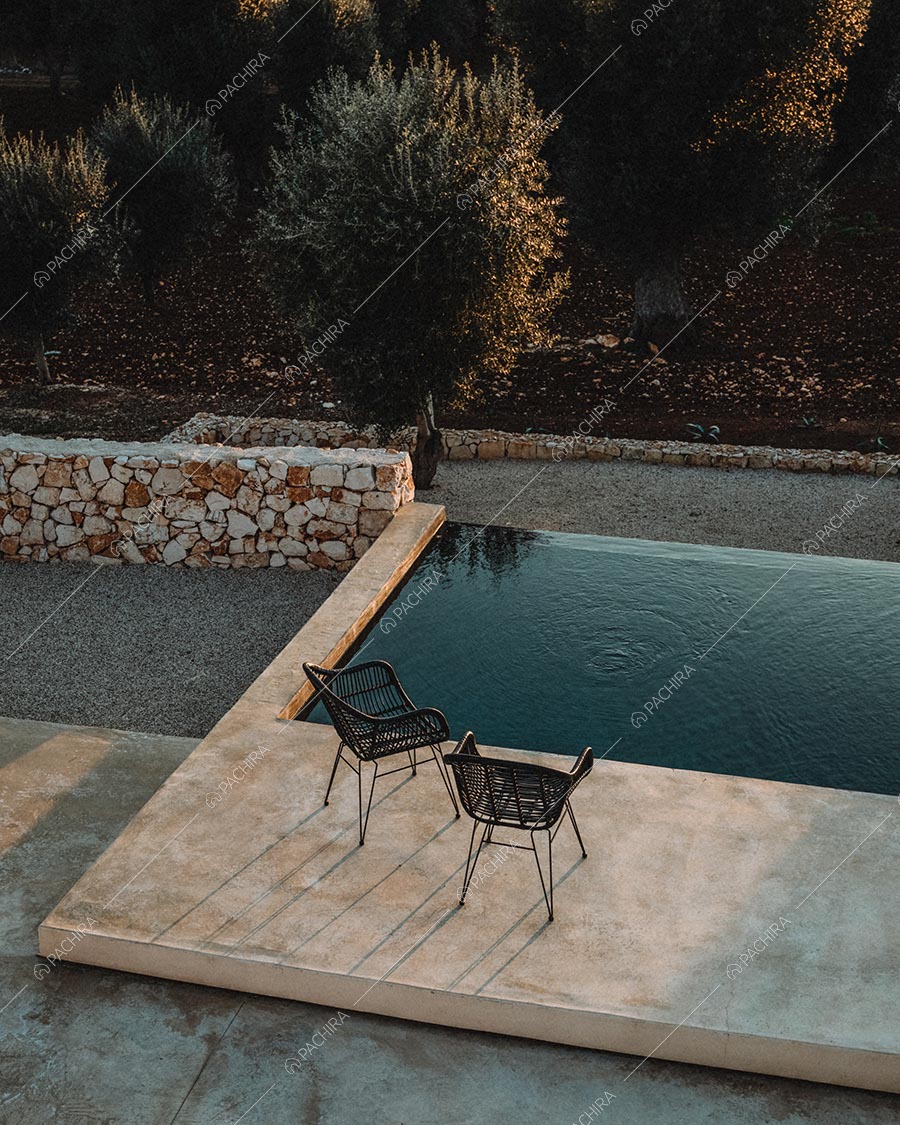 Piscina della villa in stile contemporaneo Kara, location per shooting a Brindisi