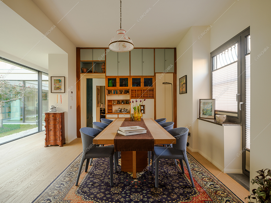 Sala da pranzo della villa Pece, location in stile moderno a Caserta