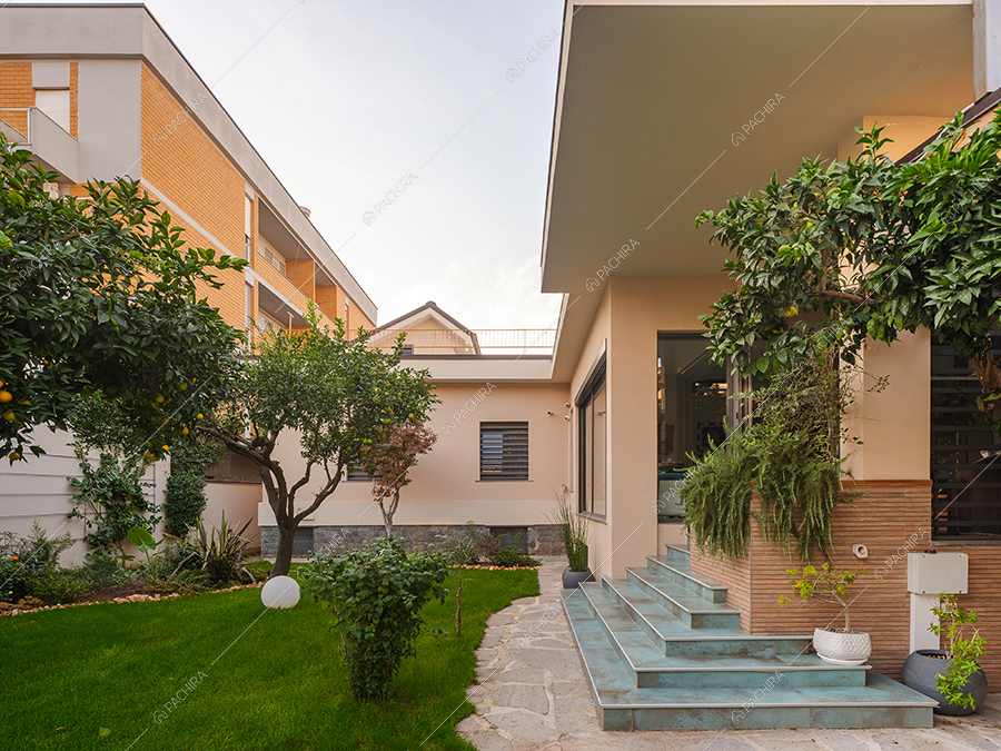 Giardino della villa Pece, location in stile moderno a Caserta