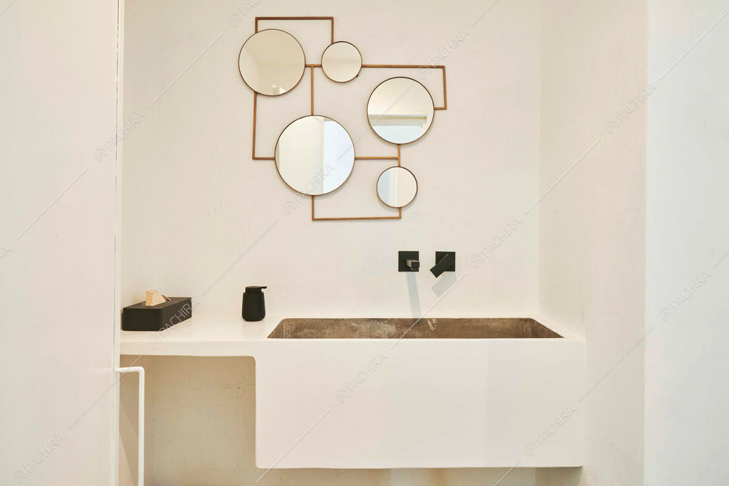 Bagno del loft Manaslu, location in stile minimal a Roma