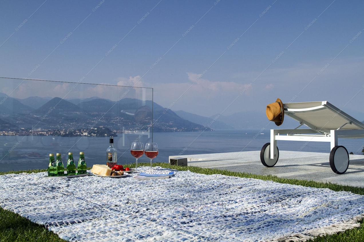Giardino, terrazza, vista panoramica, parapetto in vetro