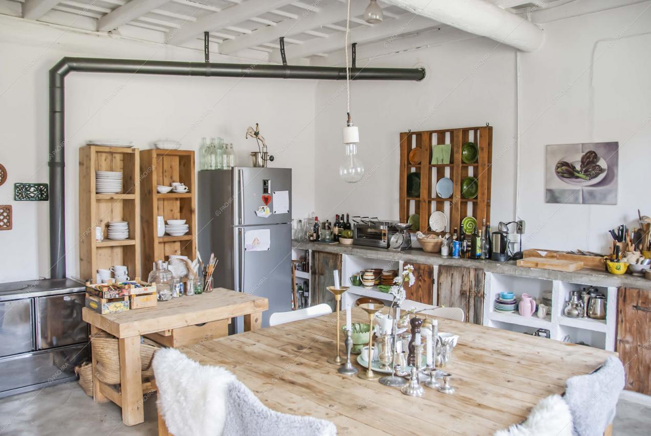 Credenze in legno in cucina