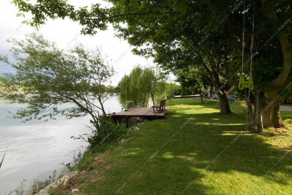 Location Ravanello villa Roma 13