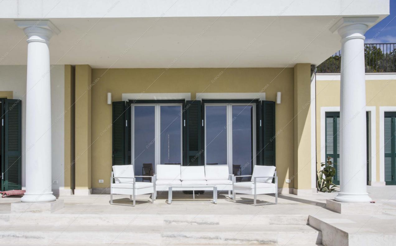 La veranda della Villa Fico d'India