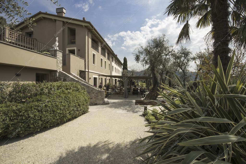 LOCATION CARCADE VILLA PROVINCIA DI LUCCA 9 v2