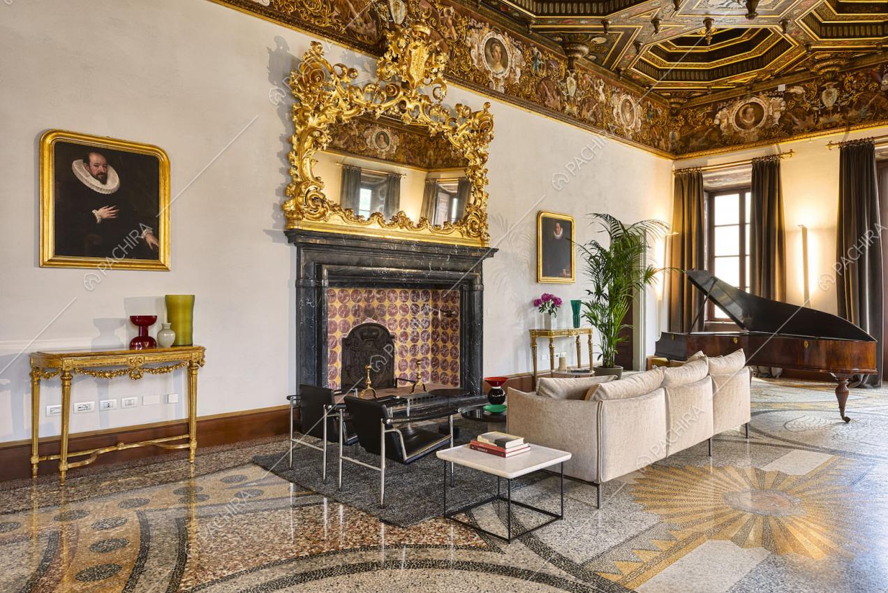 Location Fritillaria dimora storica provincia di Como 17