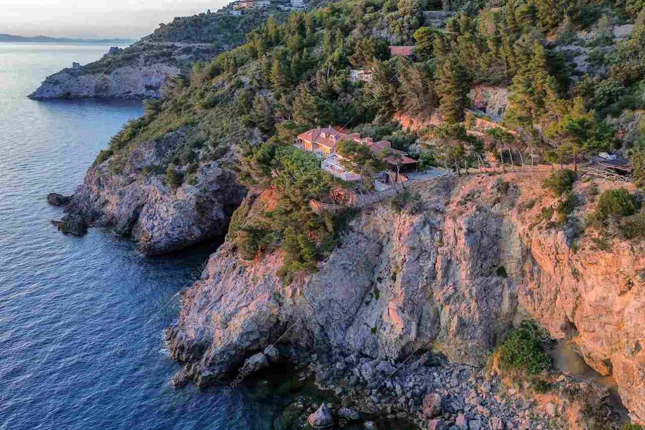 Vista dall'alto sulla Location Barite