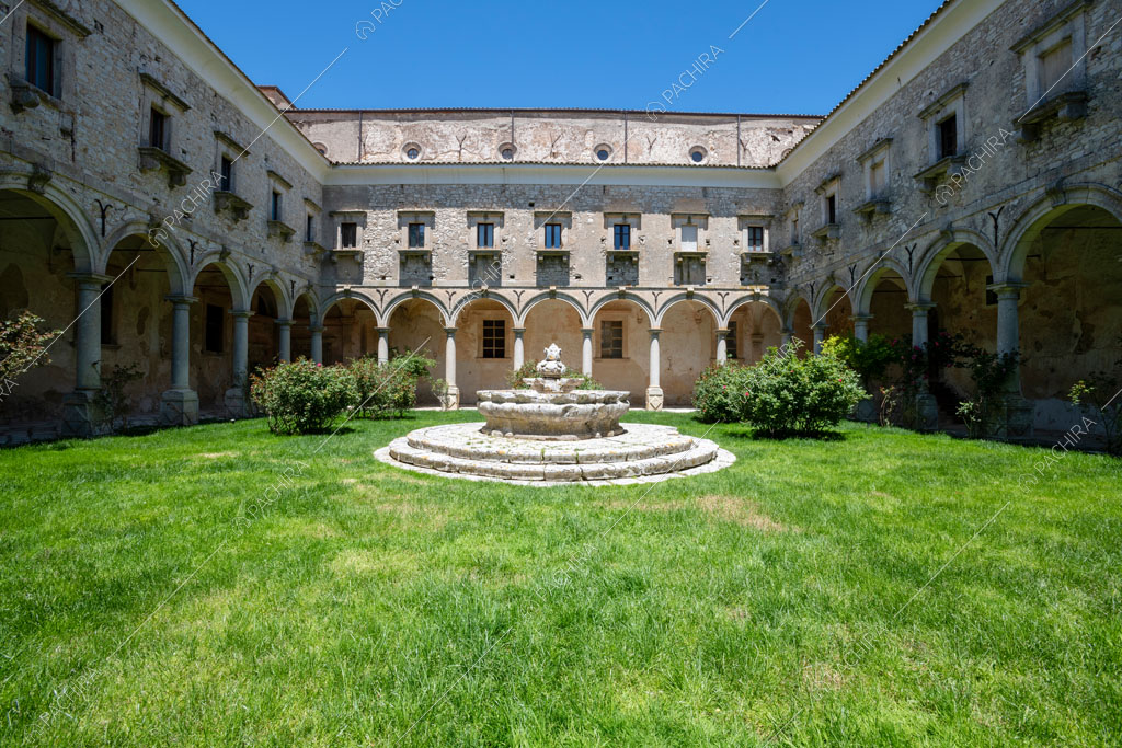Location Levante Palermo chiesa classico shooting foto video 27