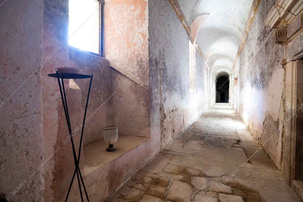 Location Levante Palermo chiesa classico shooting foto video 23