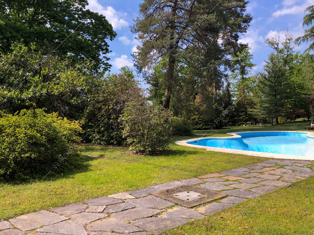 Piscina della villa Marin, location in stile classico a Varese