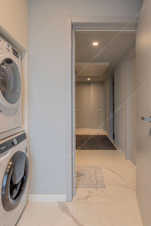 Bagno della villa Manioca, location in stile contemporaneo a Monza