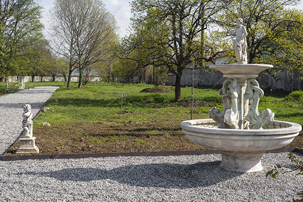 Vialetto della villa Darjeeling, location in stile classico a Brescia