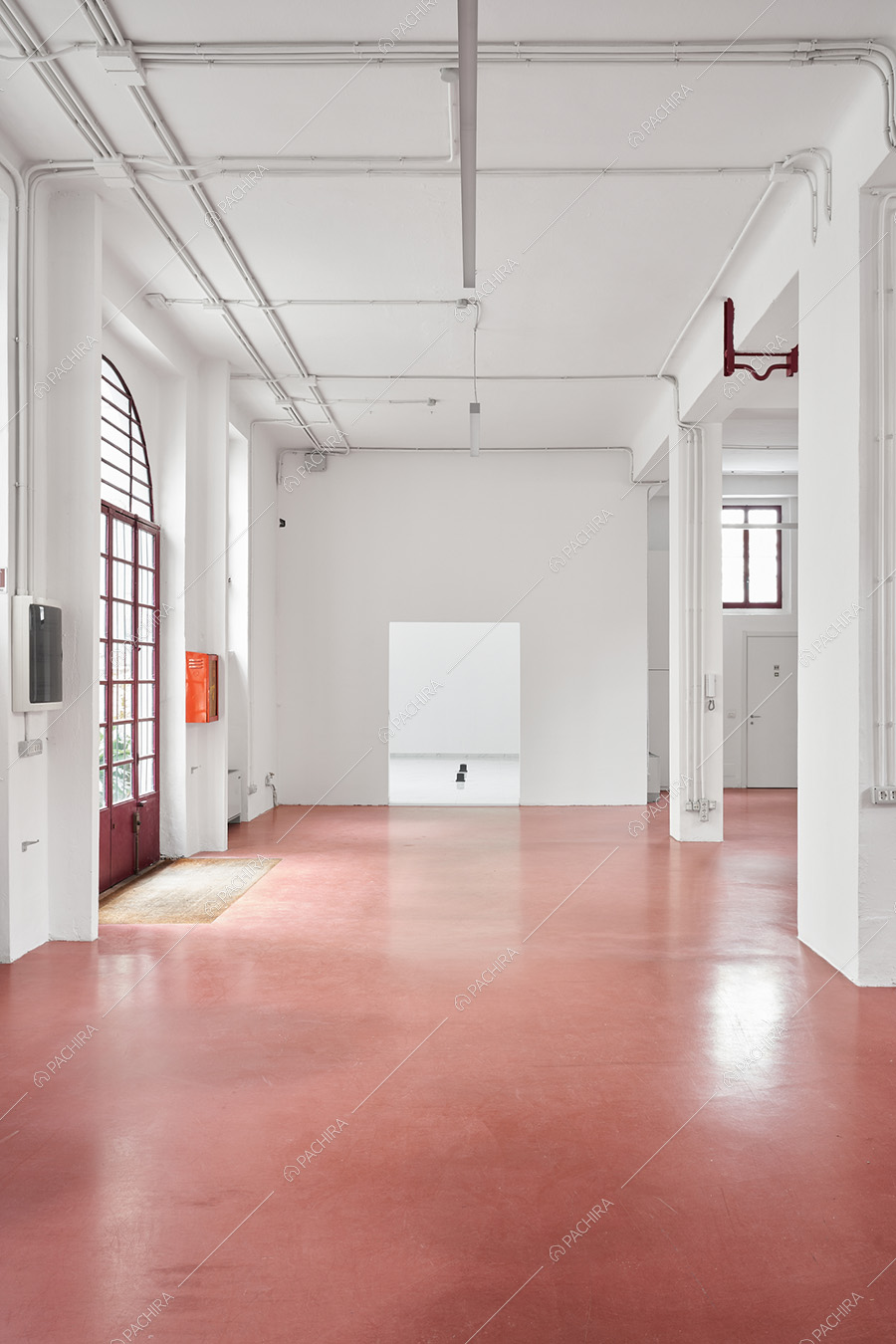 Sala dell'espositivo Callicarpa, location in stile moderno a Milano