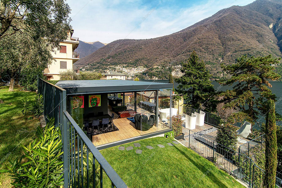 Giardino della villa Rangipo, location moderna per shooting a Como