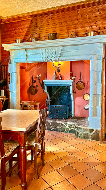 Sala della villa Actina, location in stile rustico a Como