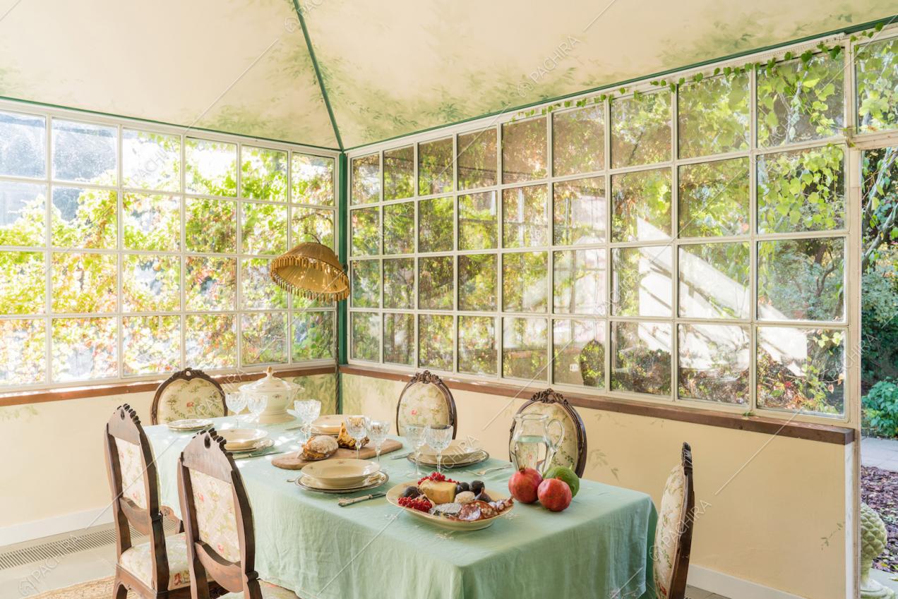 La veranda della location