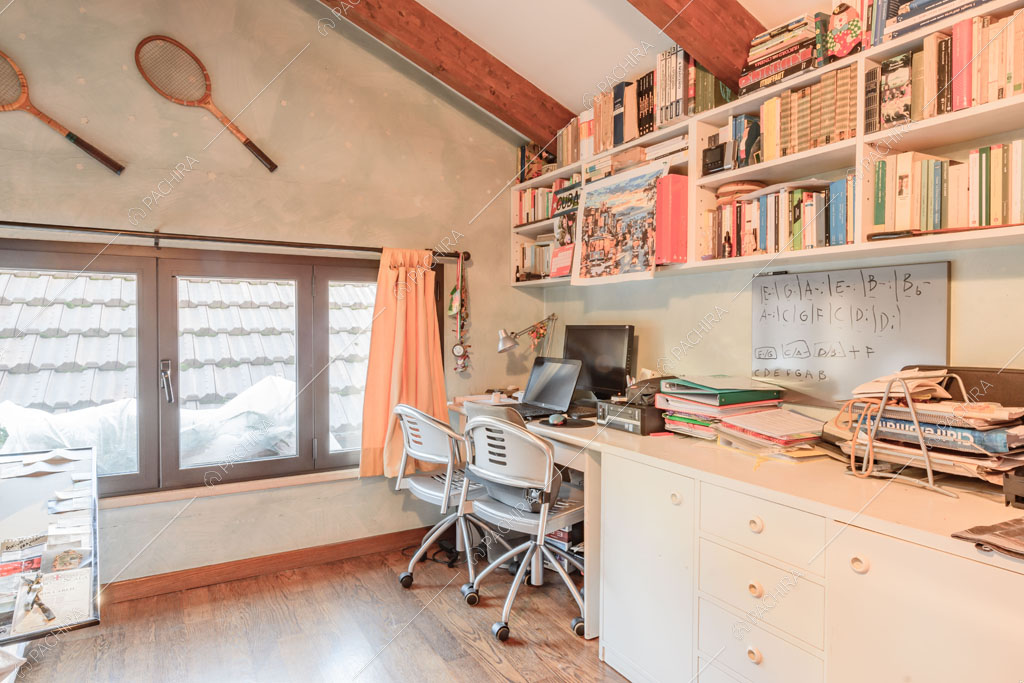 Studio del loft Mindanao, location in stile contemporaneo a Milano