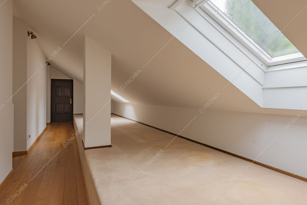 Sottotetto della villa Bris, location in stile contemporaneo a Torino
