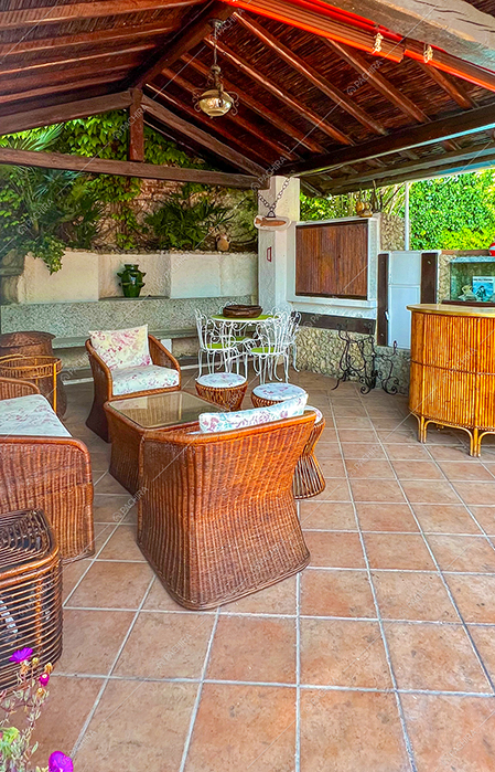 Veranda della villa Actina, location in stile rustico a Como