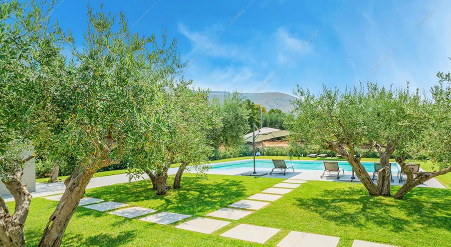 Giardino della villa Godavari, location in stile moderno a Trapani