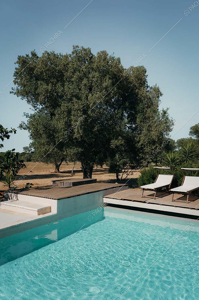 Piscina della masseria Giava, location in stile rustico a Brindisi