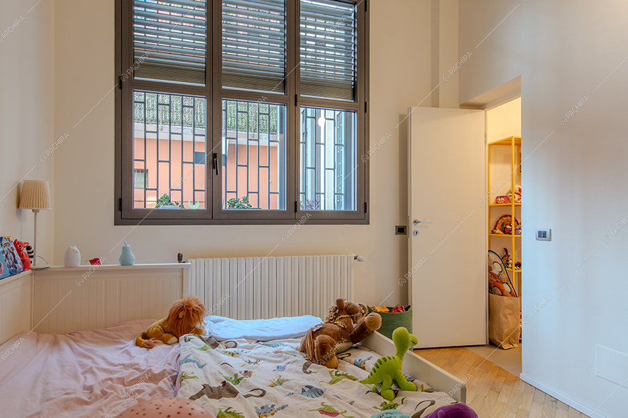 Camera dei bambini dell'appartamento Tonga, location in stile moderno a Milano