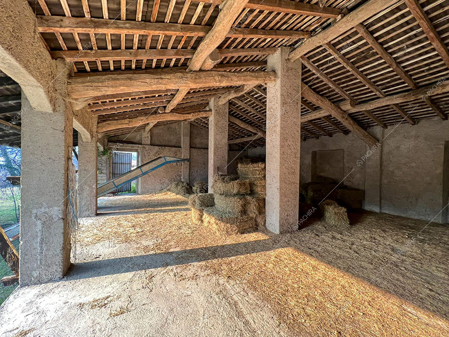 Granaio della villa Kurili, location in stile classico a Bergamo