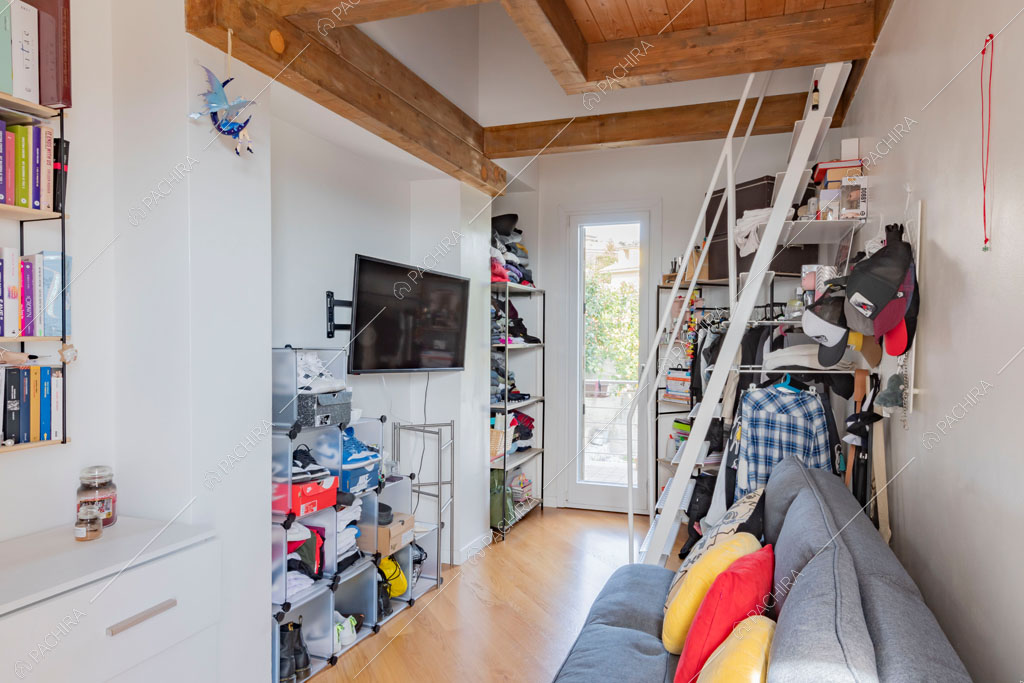 Camera da letto dei bambini della villa Matico, location in stile contemporaneo a Roma
