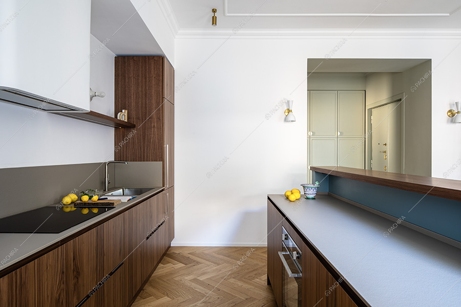 Cucina dell'appartamento moderno Jilò, location per shooting a Roma